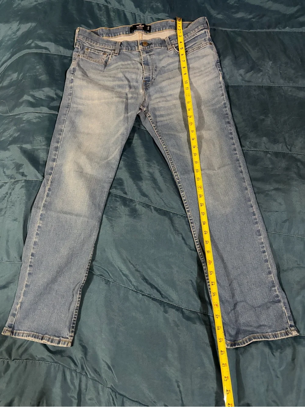 Hollister slim straight
