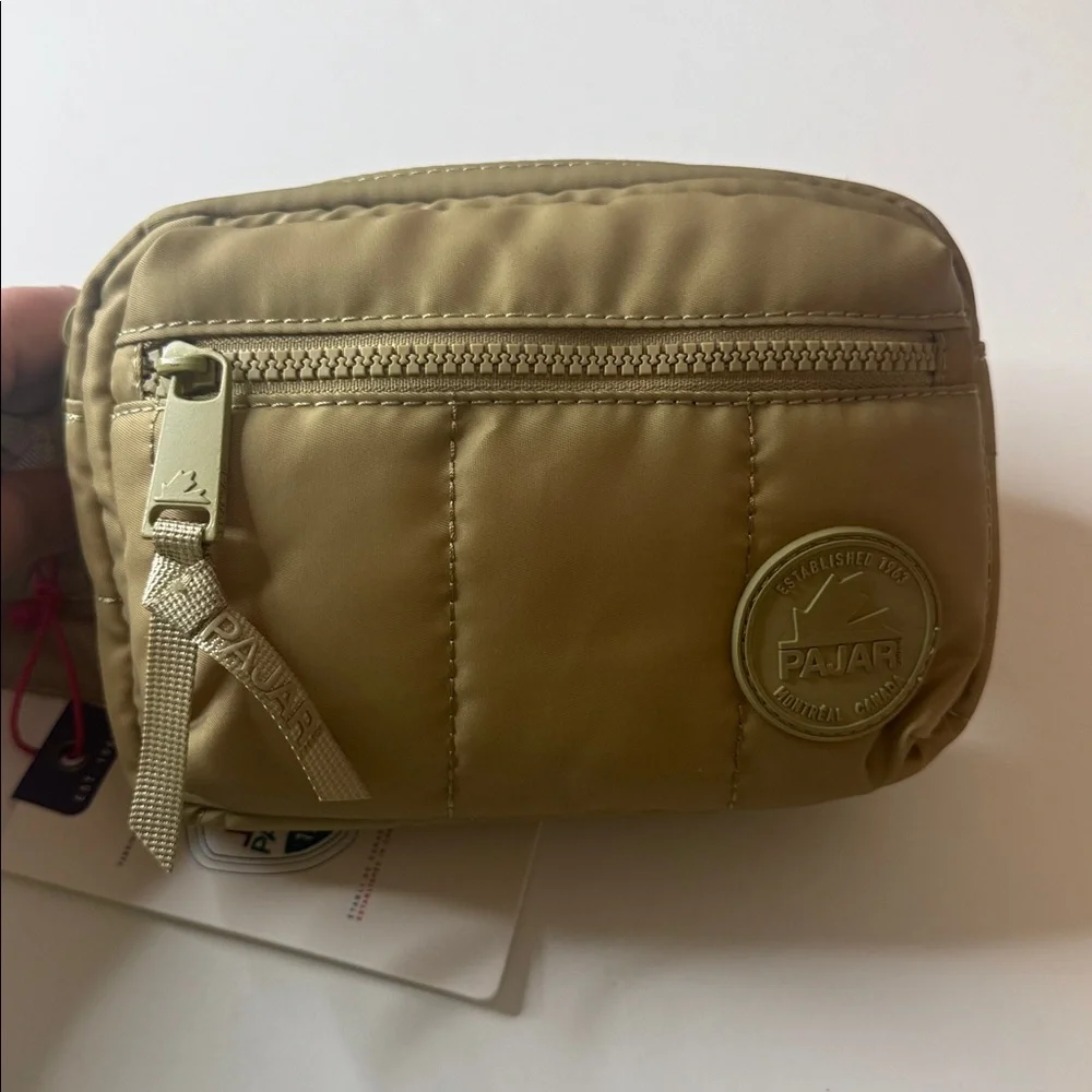 Pajar canada crossbody