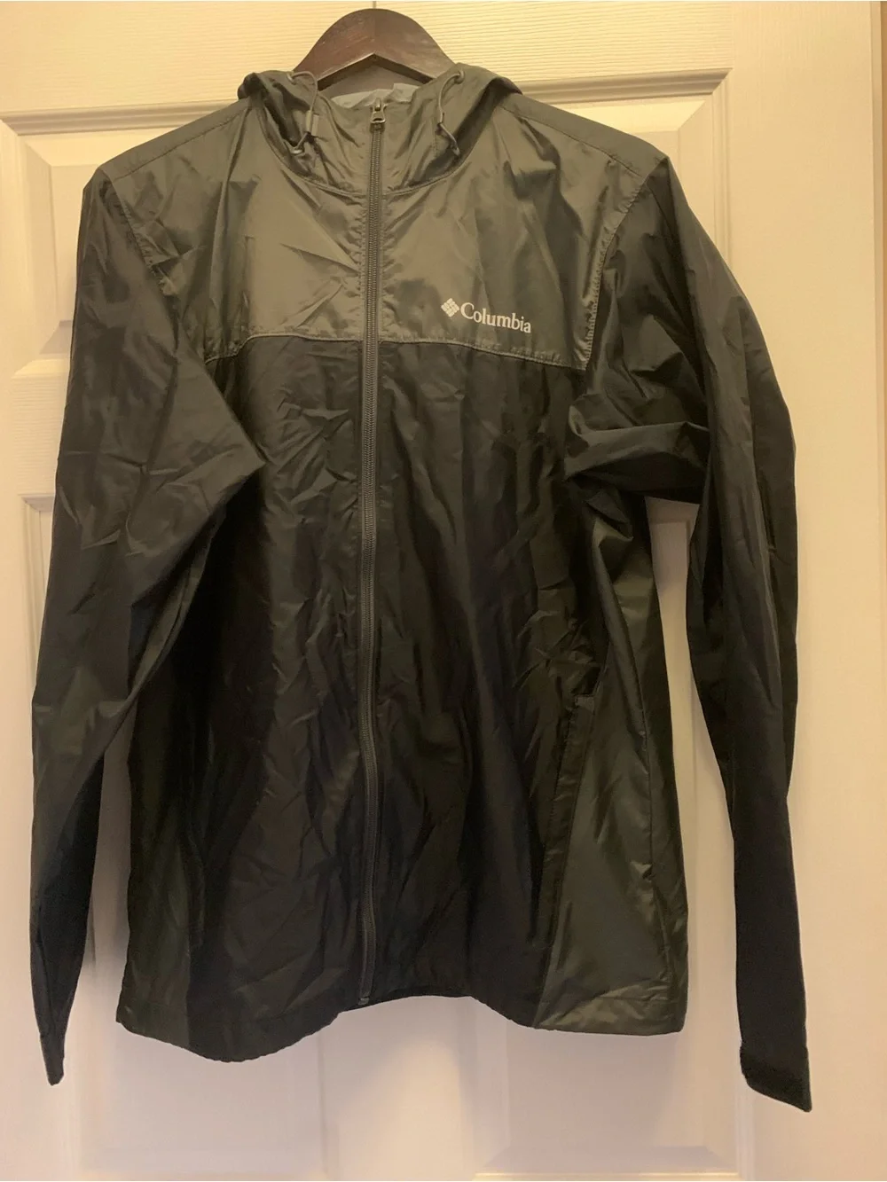 Columbia Unisex Hooded Windbreaker Jacket NWOT Size Small