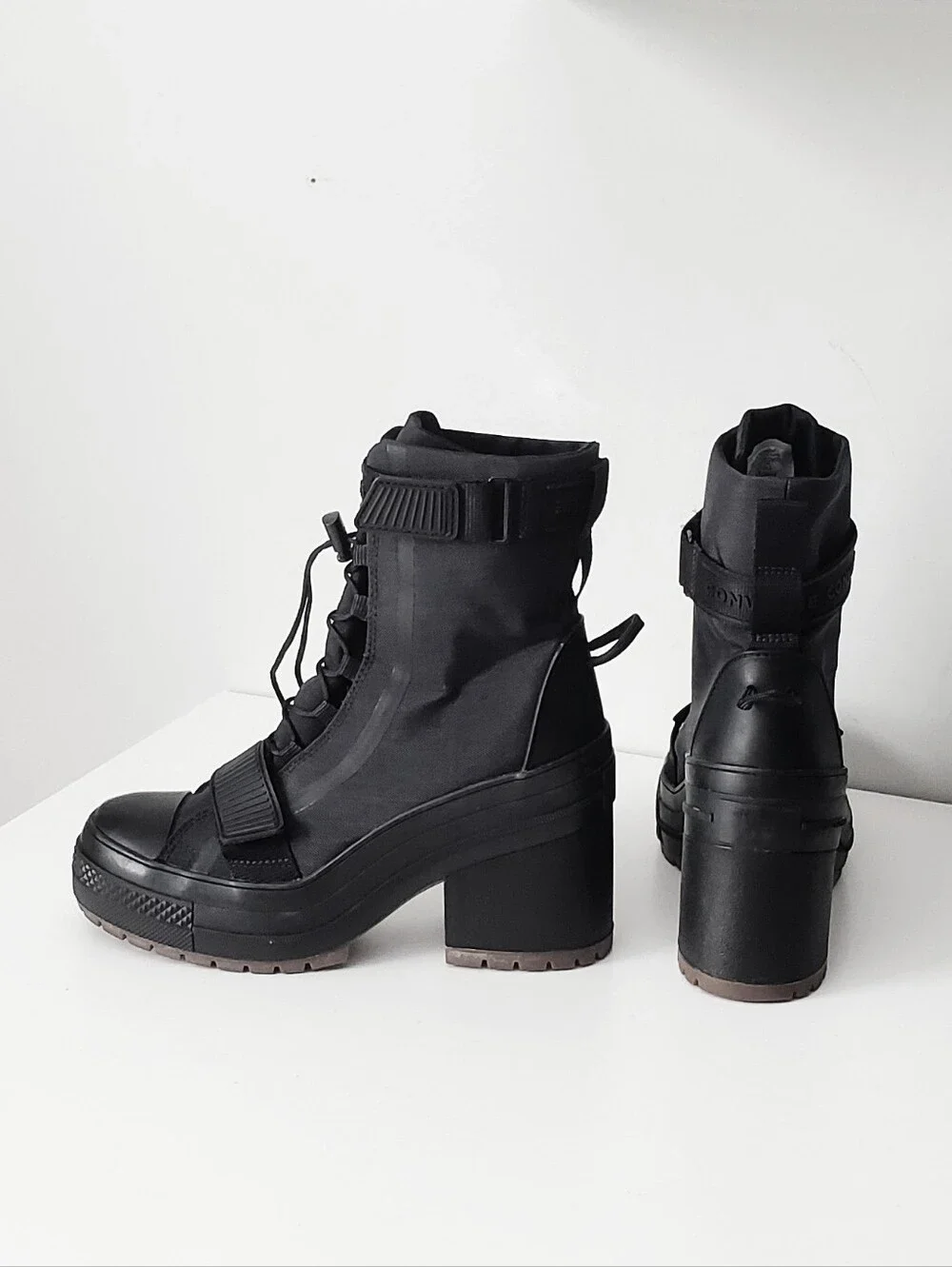 Converse boots size home