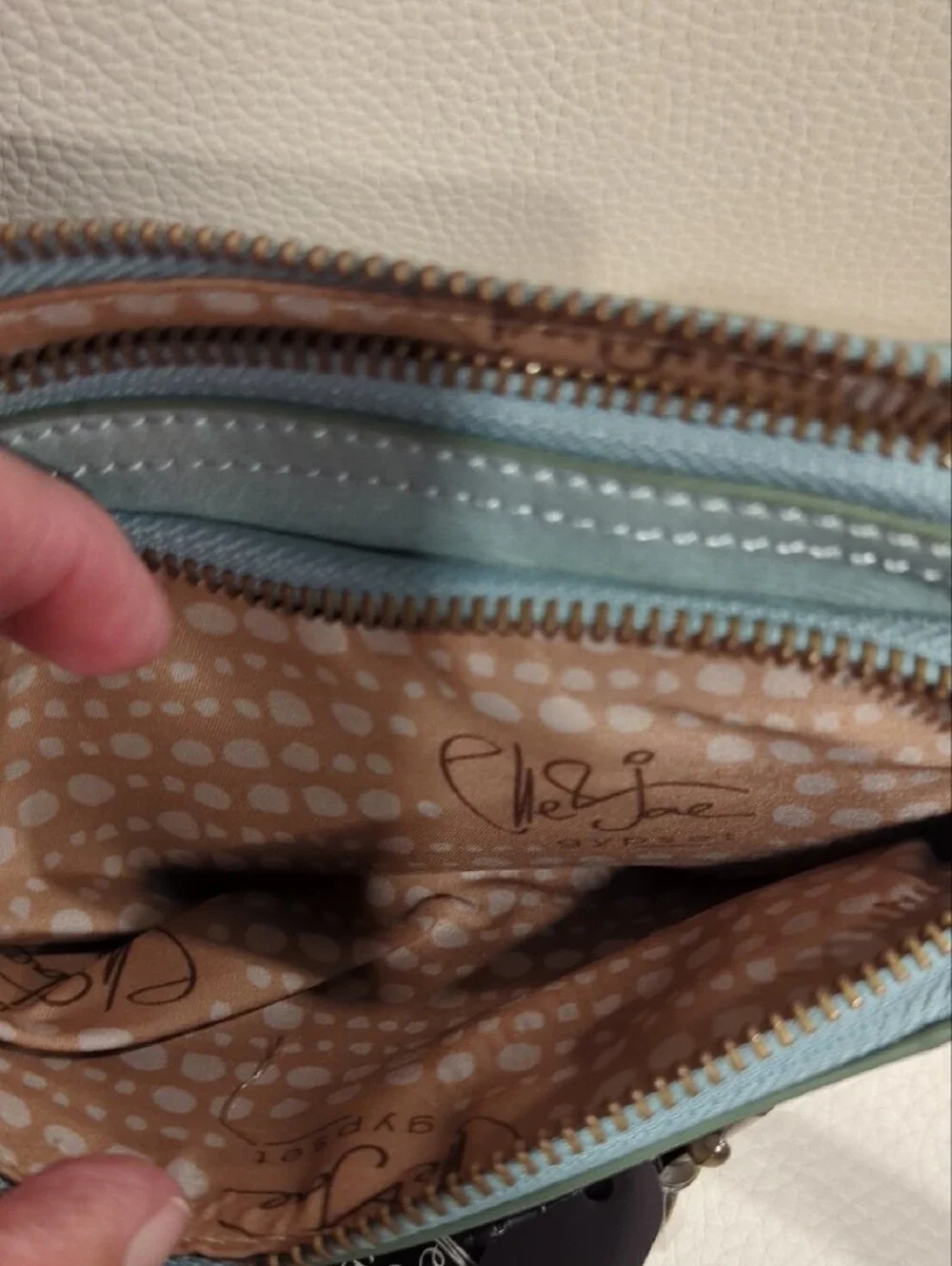 ches joie compartments leather