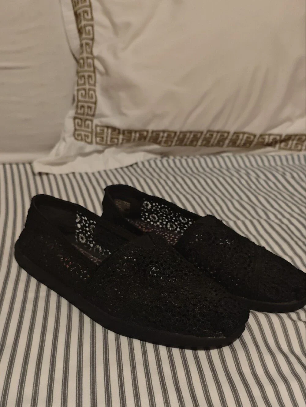 Skechers lightweight slip
