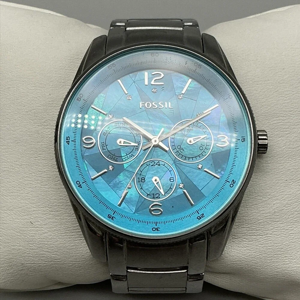 Fossil Justine BQ1680 Womens Watch 40mm Blue MOP Stainless New Battery 6