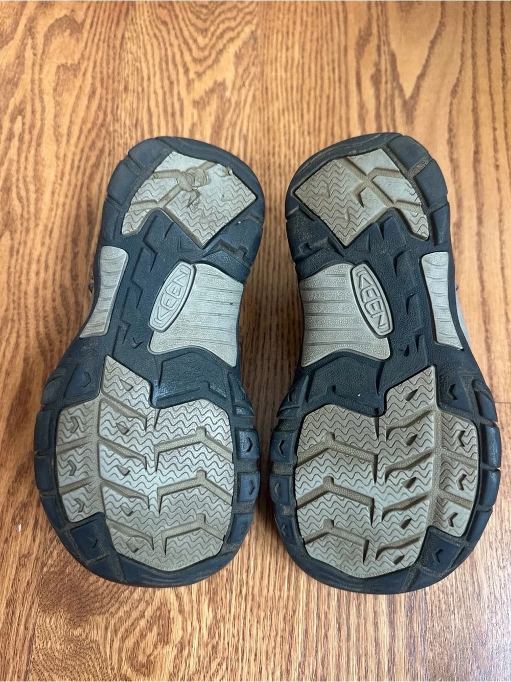 Keen boys’ newport