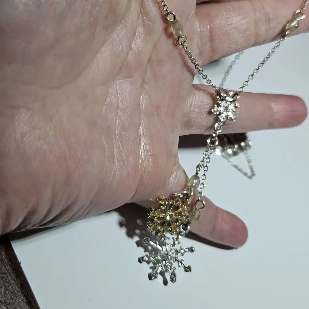 Avon this vintage