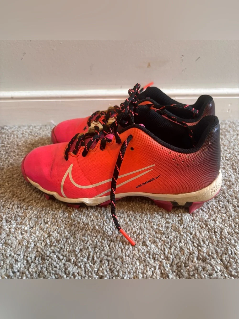 Nike diamond softball