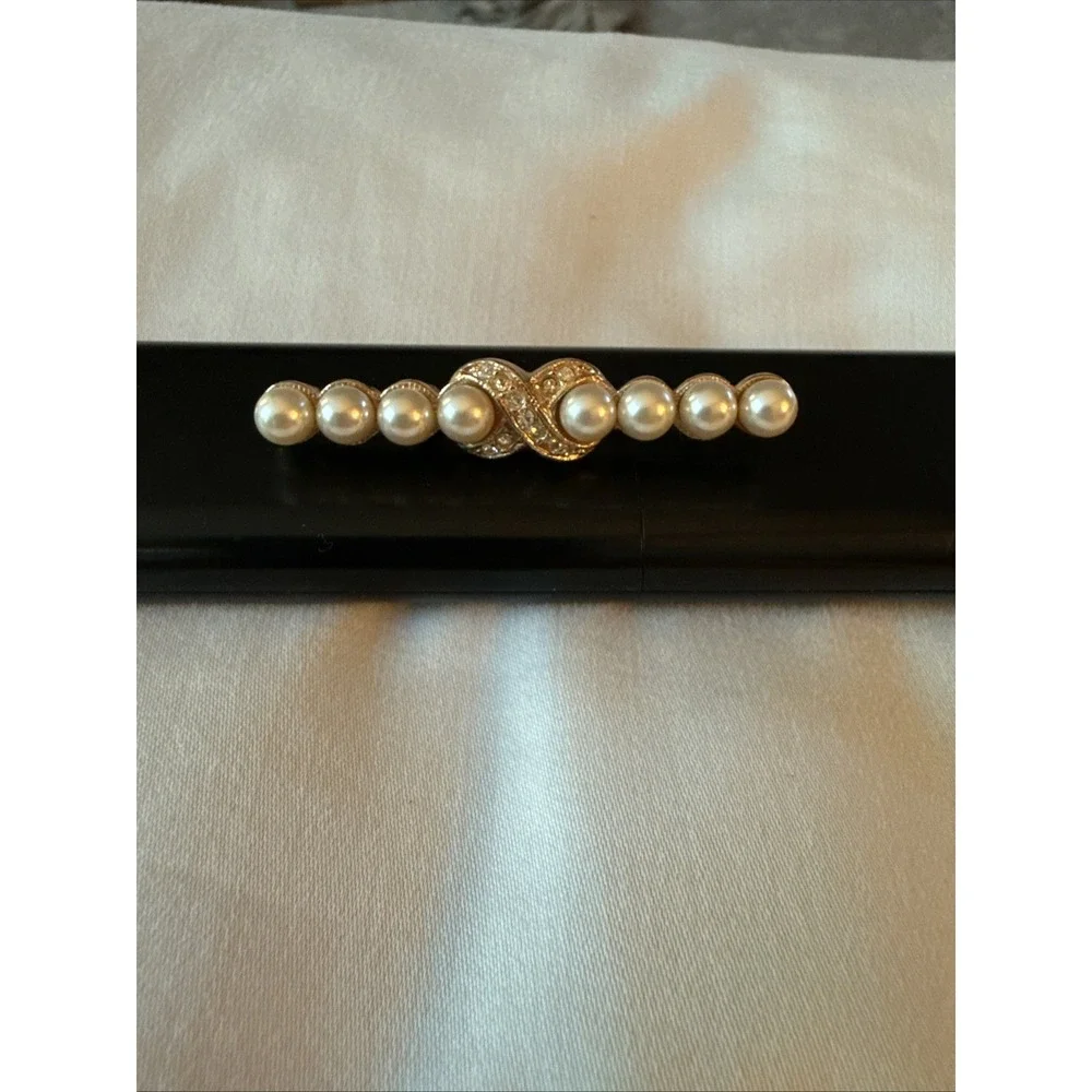 Faux Pearl & Faux Diamond Gold-Tone Brooch-Costume Jewelry