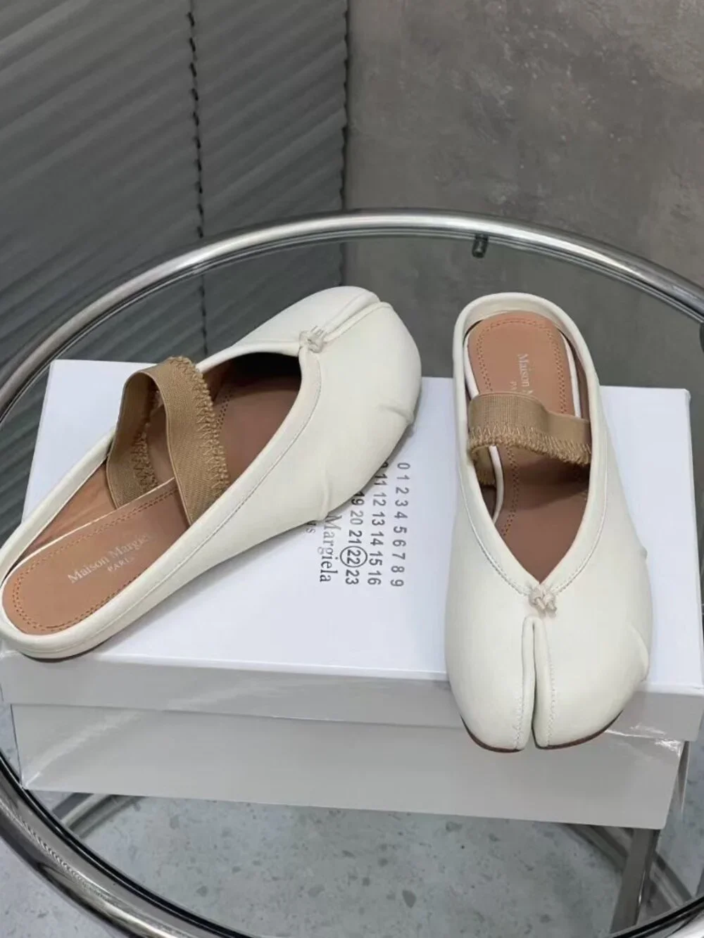 Maison Martin Margielaㅤ signature split