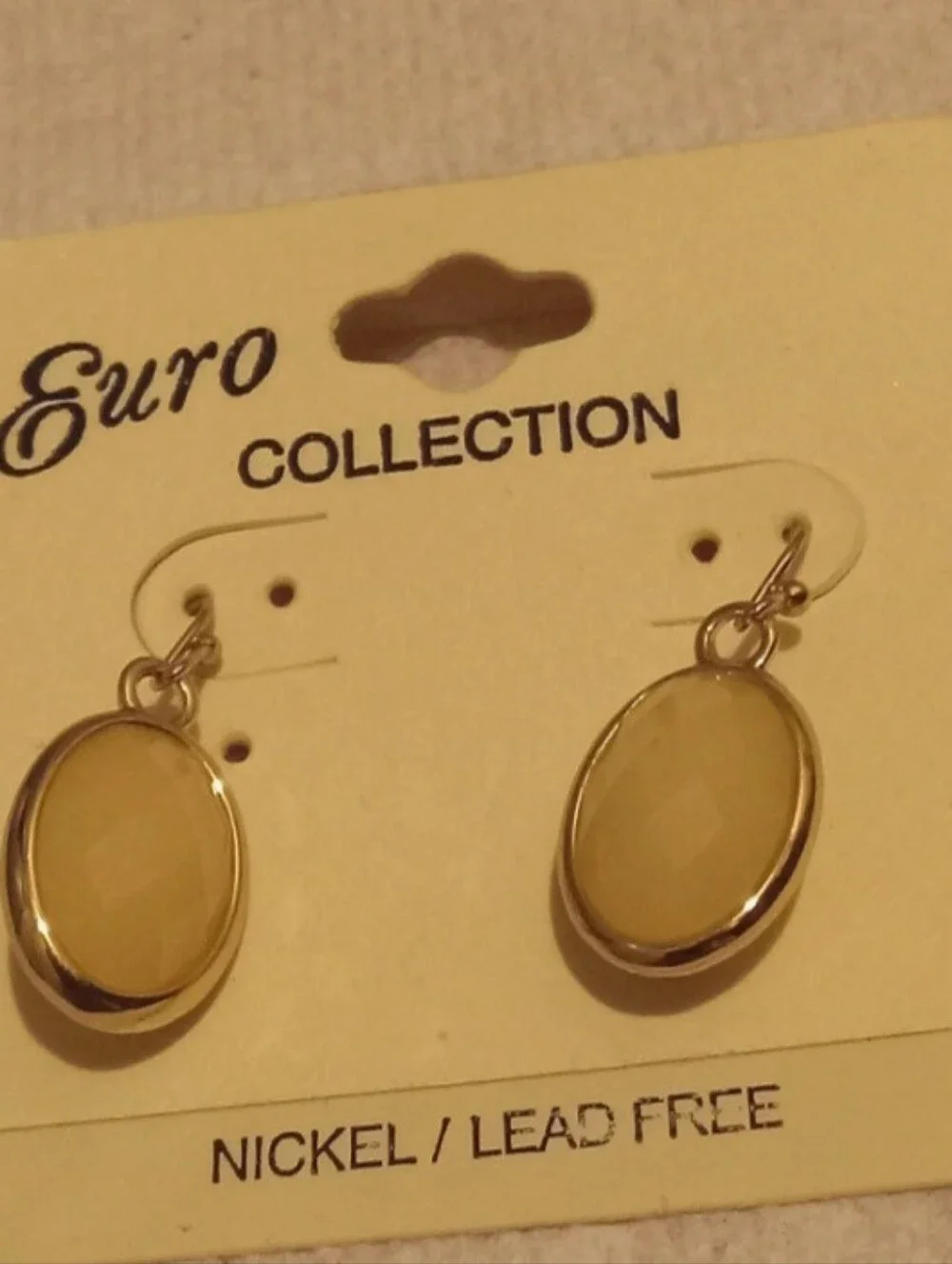 N/A woman earrings