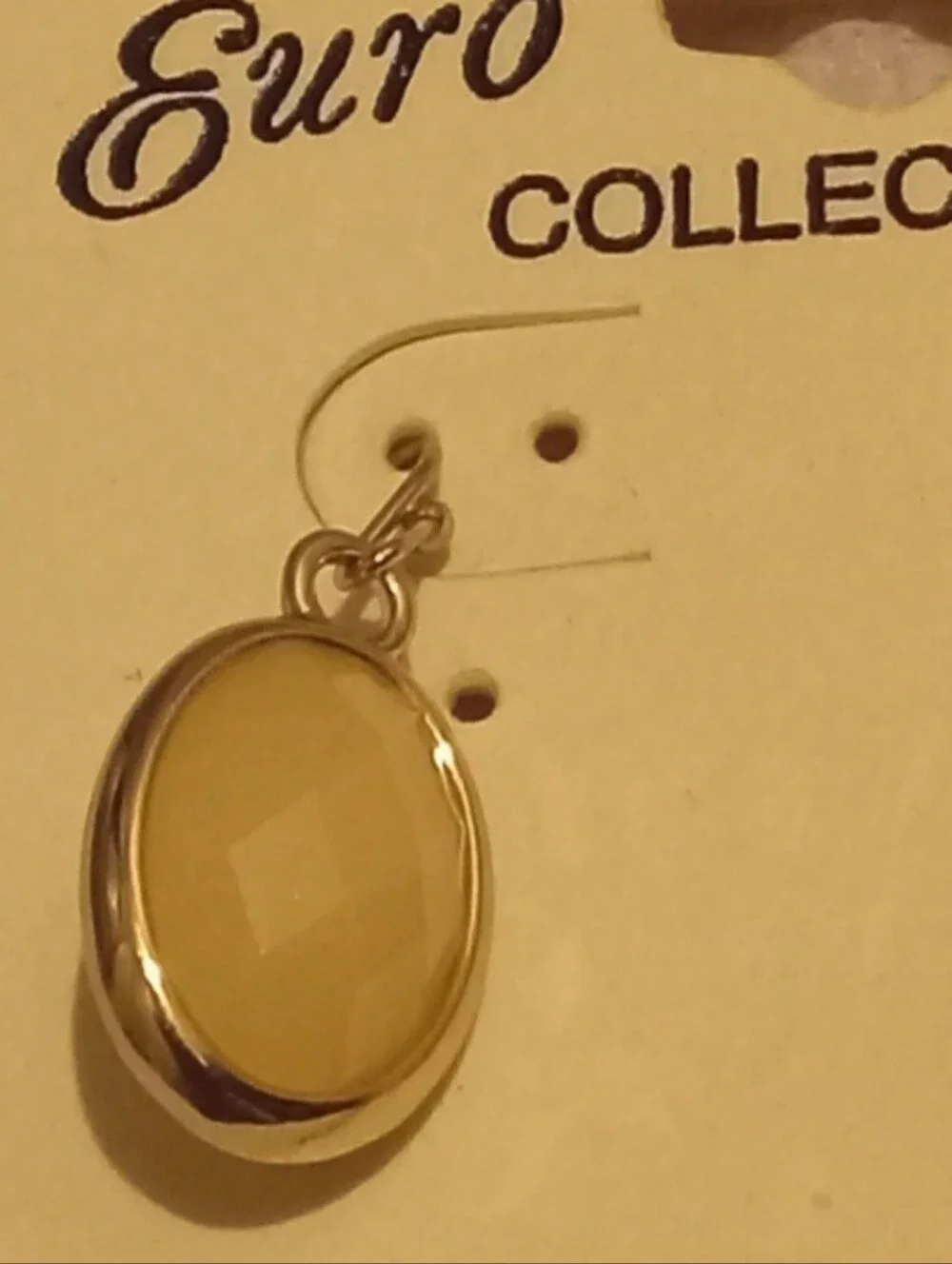 N/A woman earrings