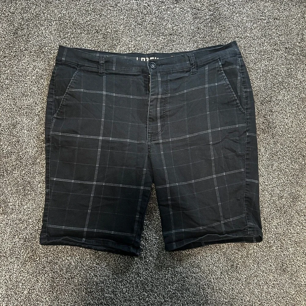 Lazer Chino Shorts Mens 36 Black Excellent Grid Plaid Maximum Flex Stretch