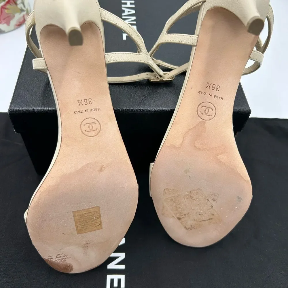 CHANEL absolutely new