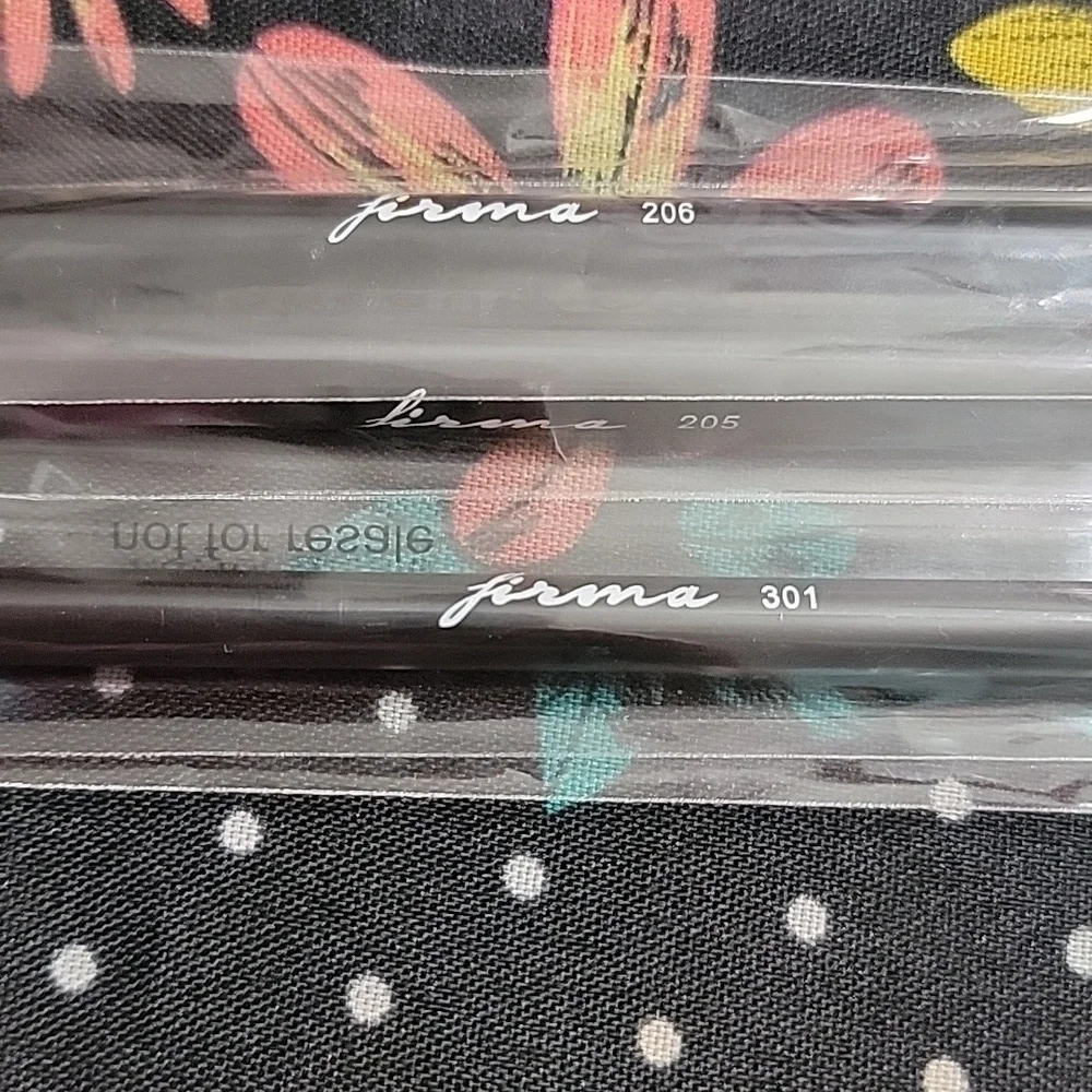 Firma Beauty eyeliner new firma