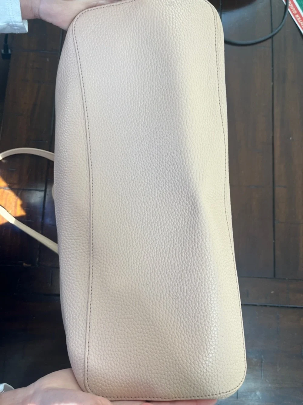 Tory Burch spacious pebbled