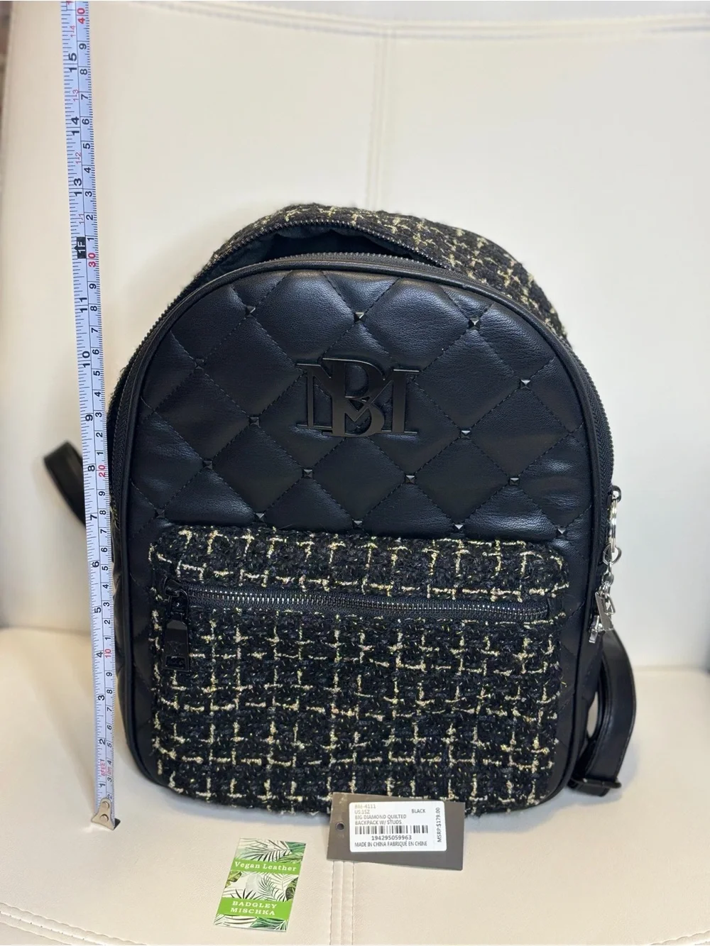 Badgley Mischka adjustable off