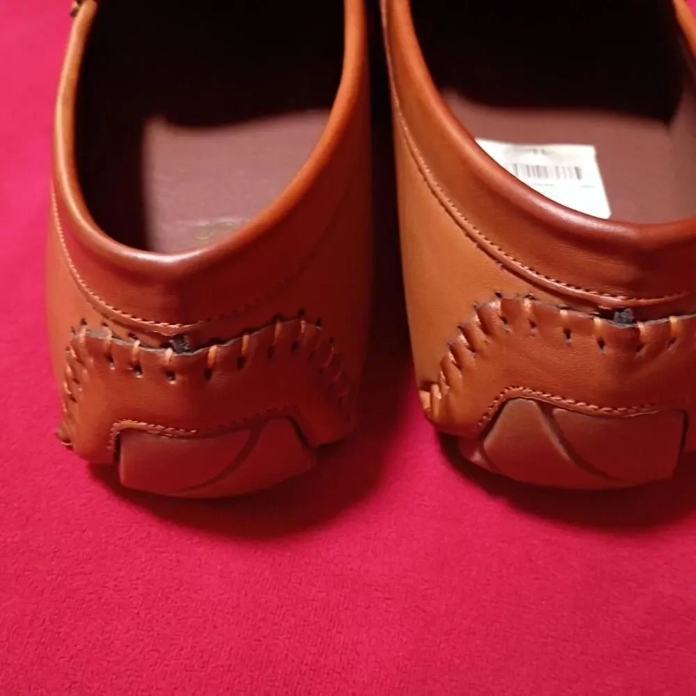 Guess brown leather