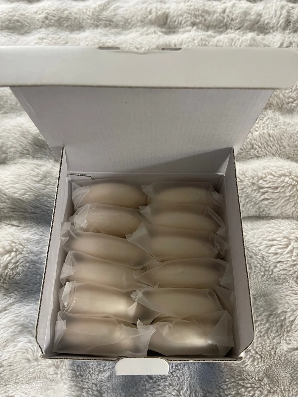 Goat Milk Moisturizing Beauty Soap - Blue
