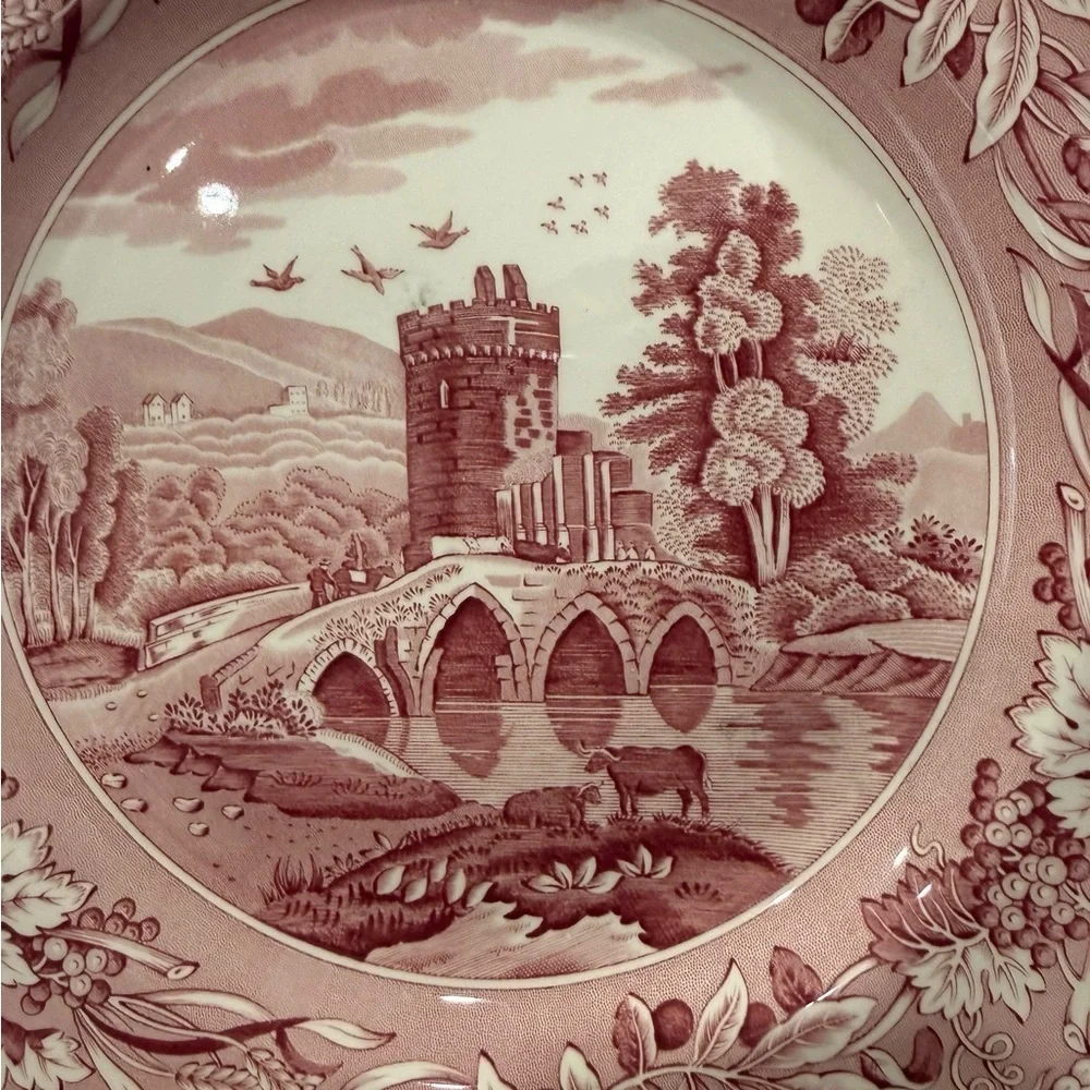The Spode Archive Collection Traditions Series Lucano 10.5 Inch Dinner plate
