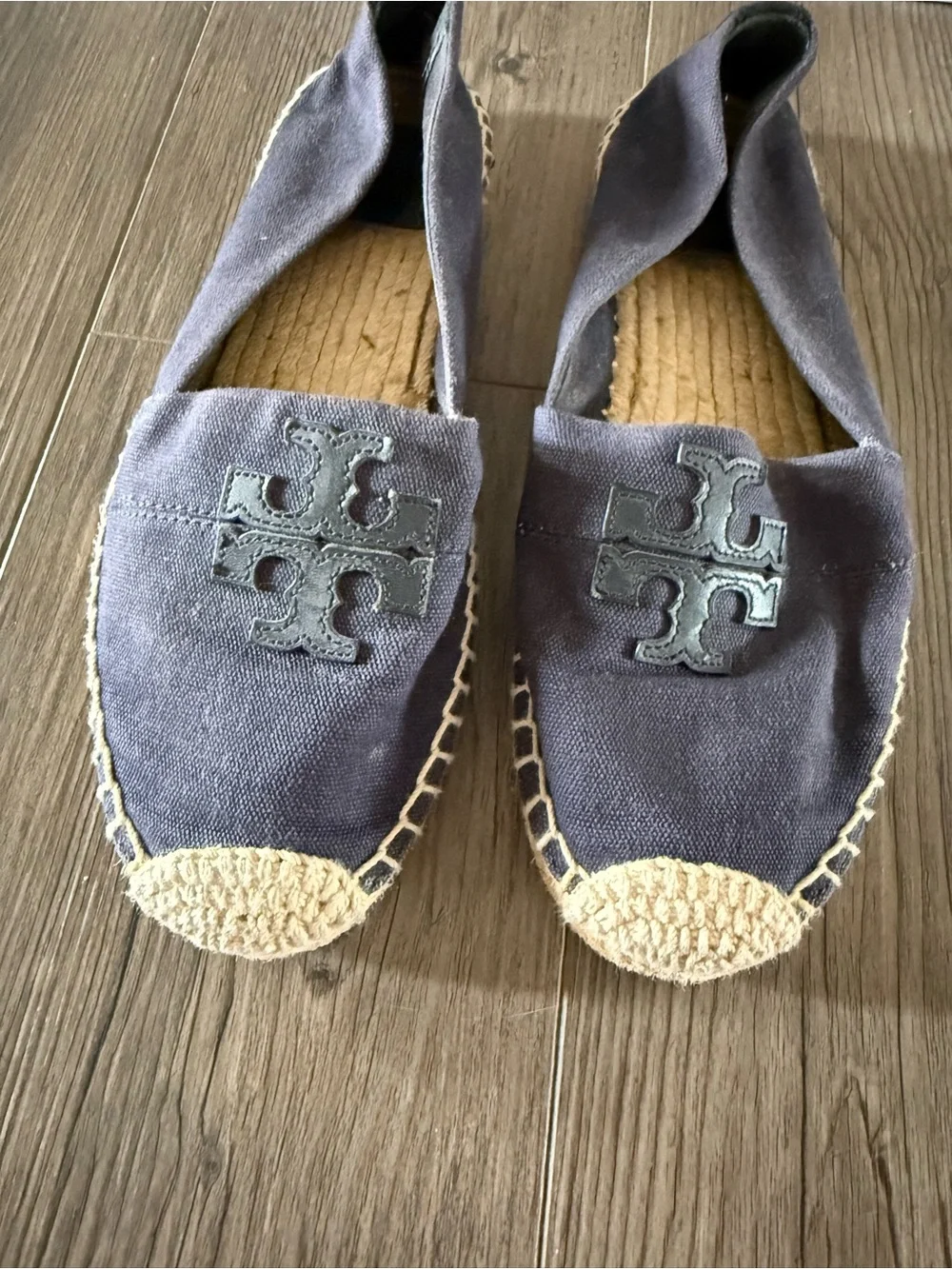 Tory Burch good used