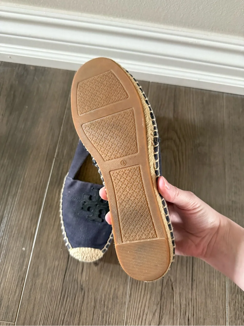 Tory Burch good used