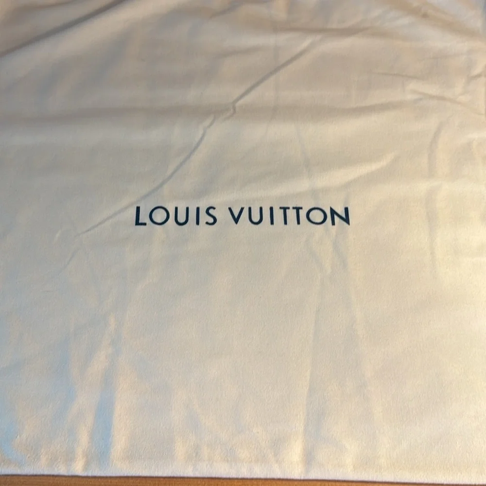 Louis Vuitton louis vuitton