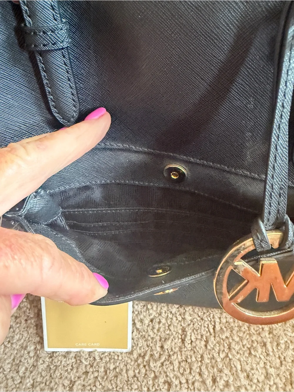 Michael Kors black mk
