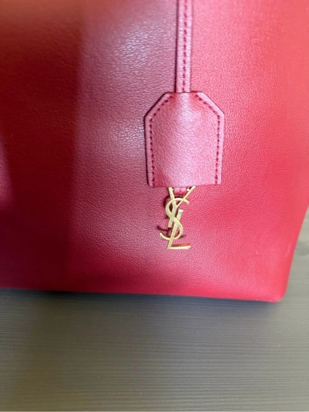 Saint Laurent lined it features