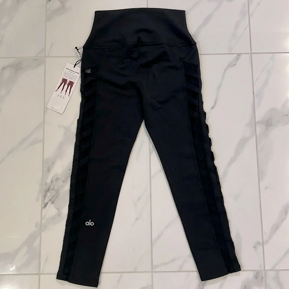 ALO Yoga ‼️nwt 📏size
