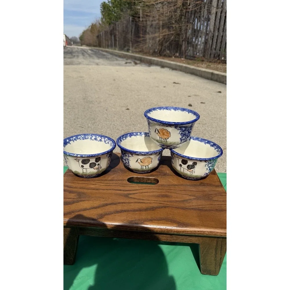 Set of 4 Blue Spongeware Farm Animal Bowls Rustic Pottery Cups‎