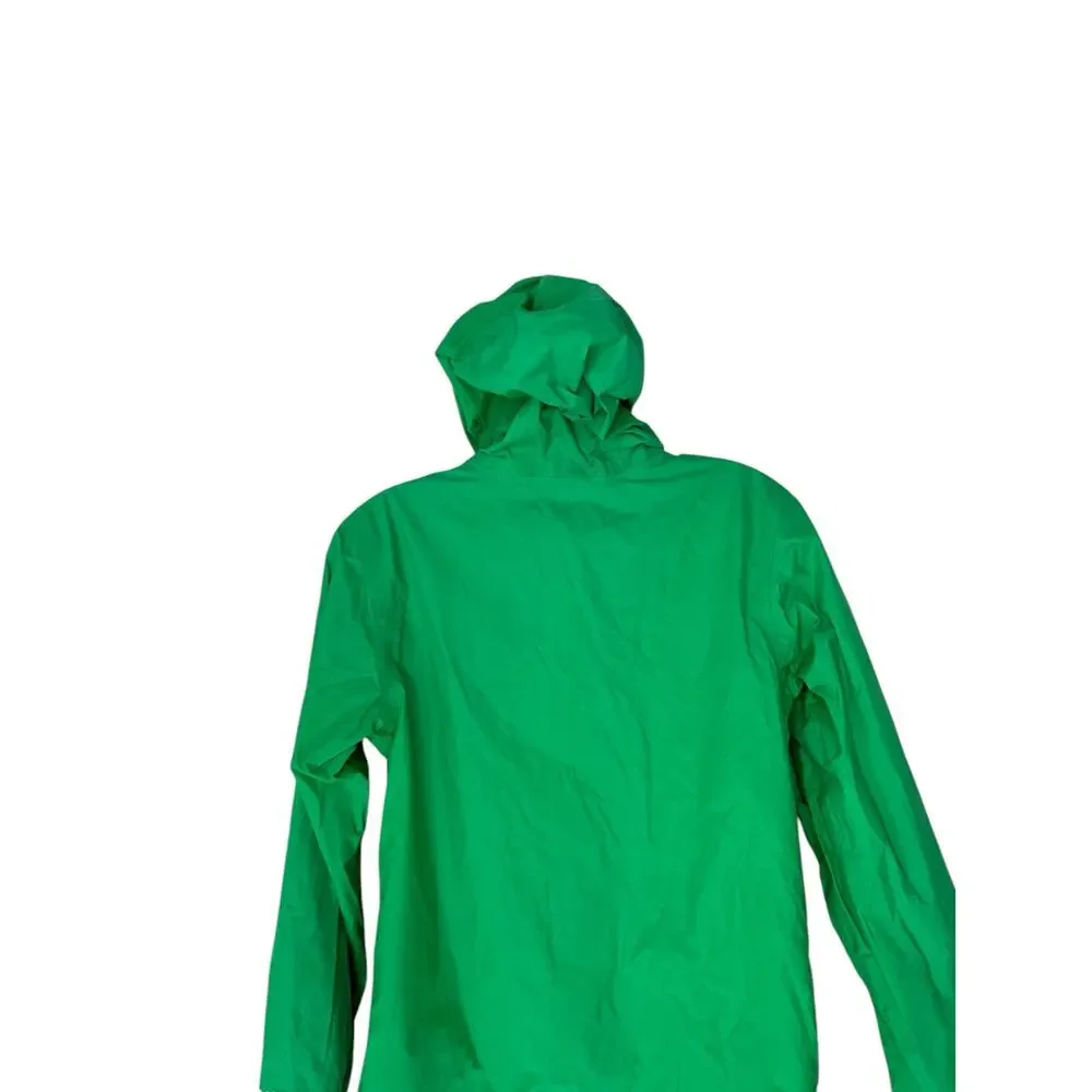 The North Face basic shows jacket