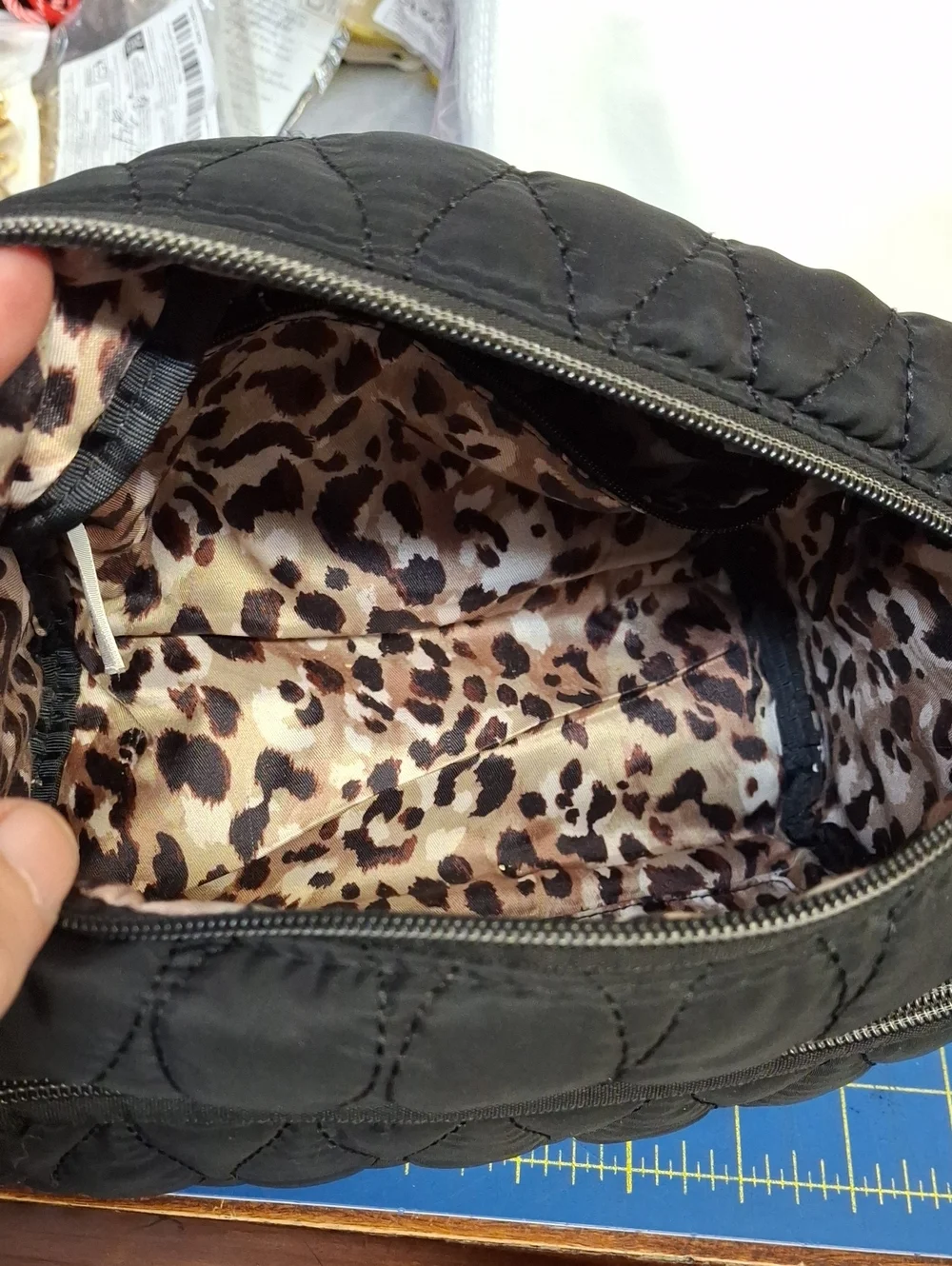Source Unknown casual everyday strap