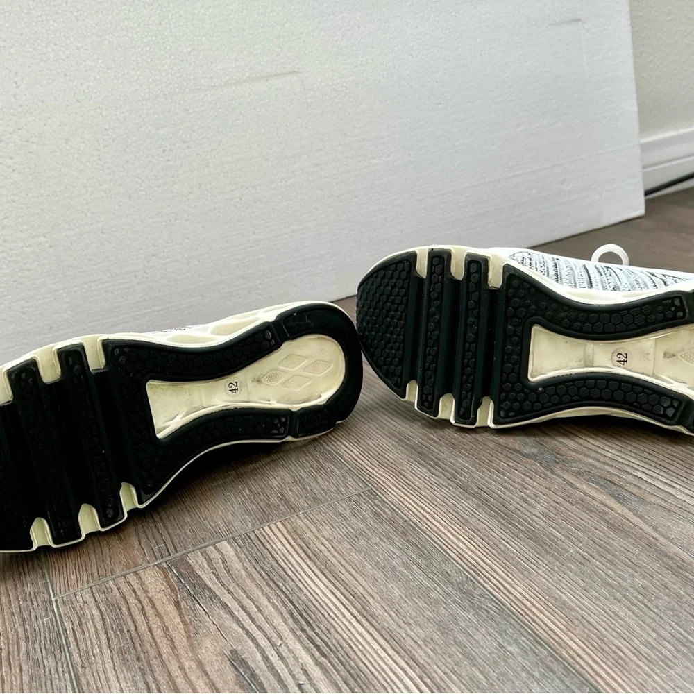 N/A trendy sneakers