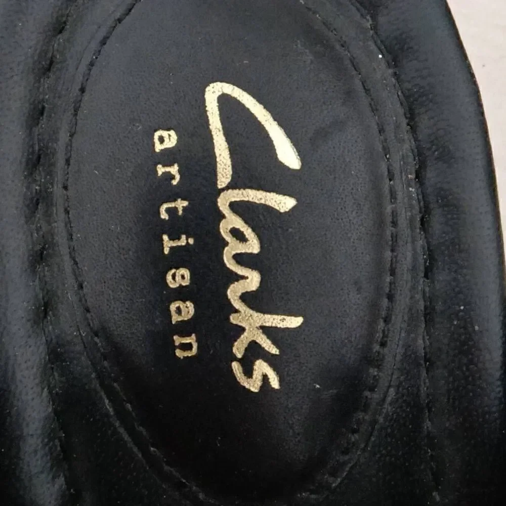 Clarks artisan women