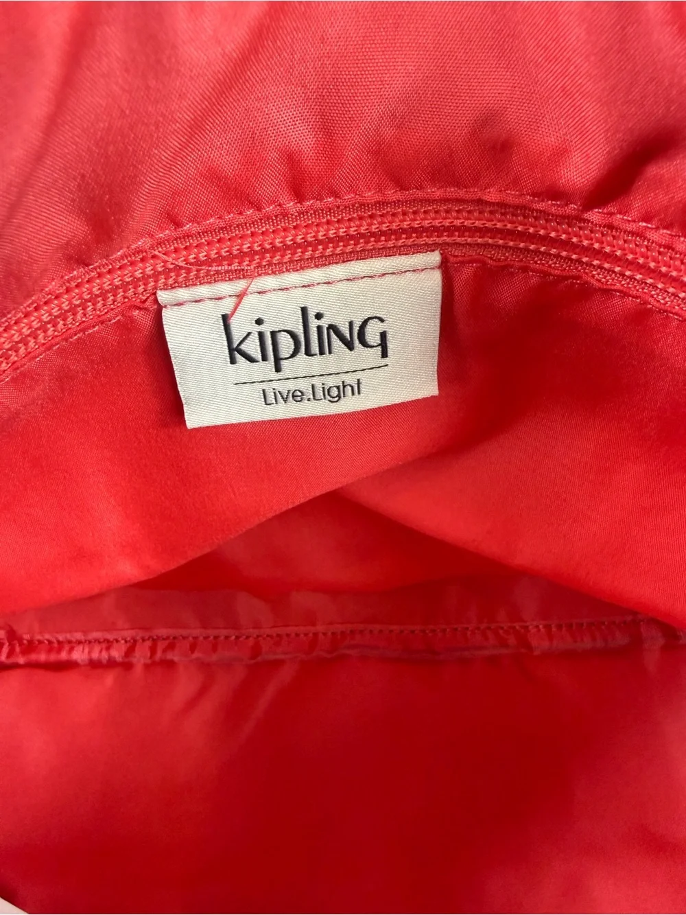 Kipling “art mini”