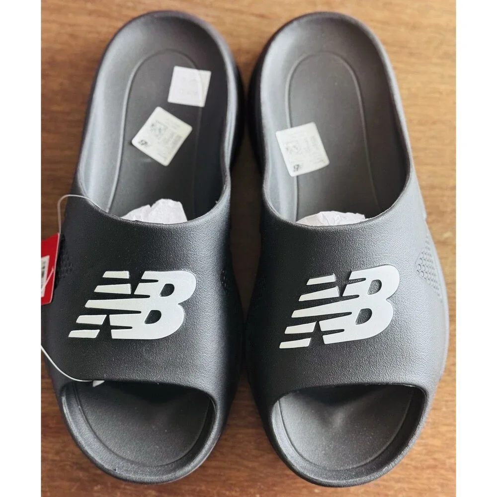 New Balance mens size