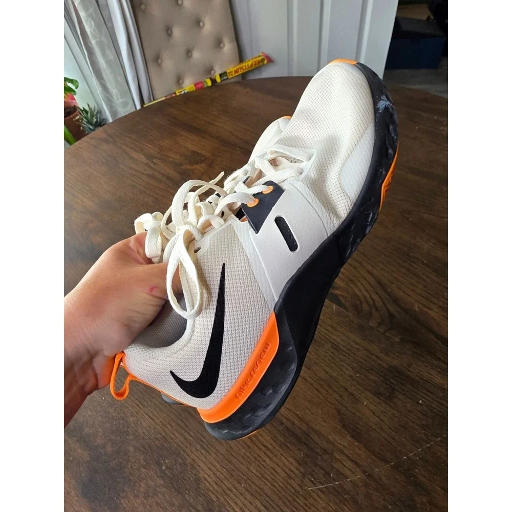 Nike renew retaliation