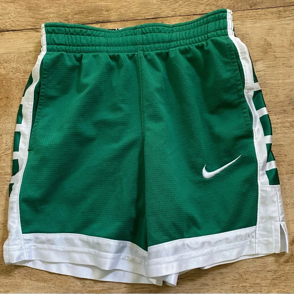 Nike Dri Fit Elite Big Boys’ Sz S Kelly‎ Green Basketball Shorts