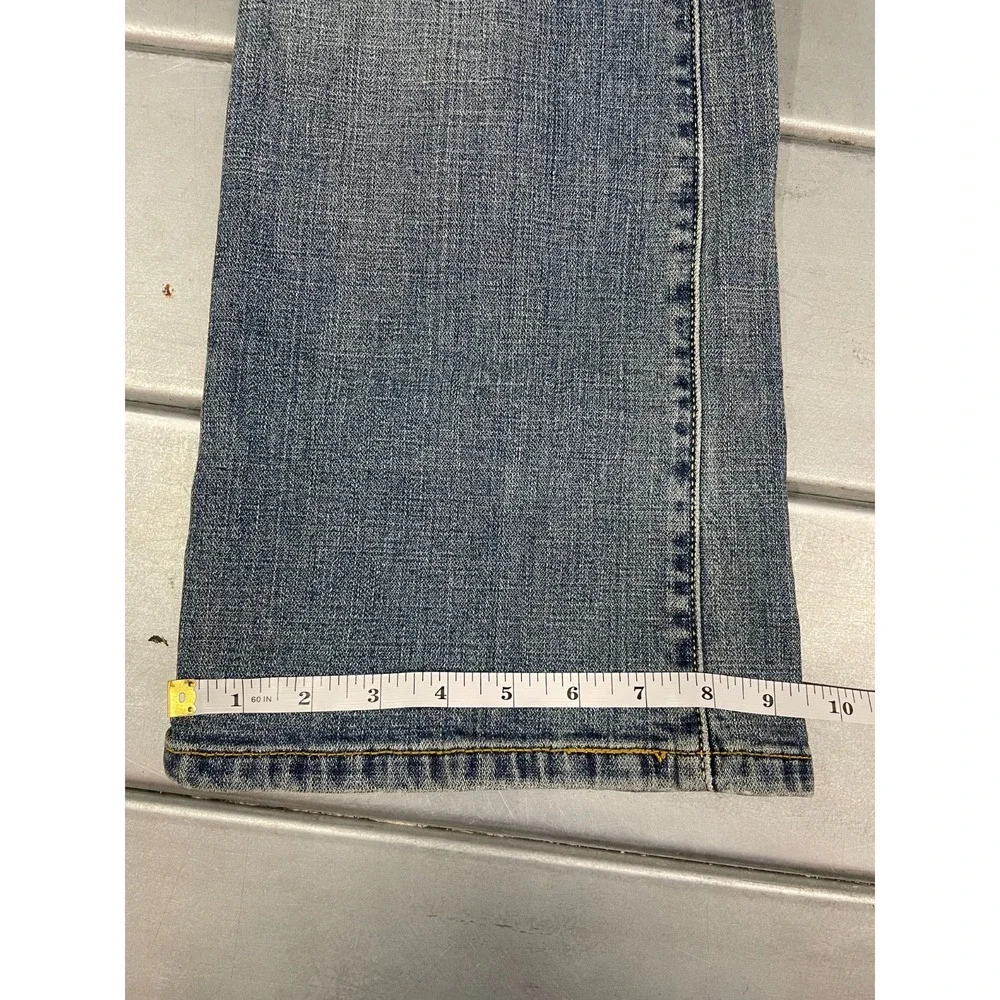 Levis wash boot rise
