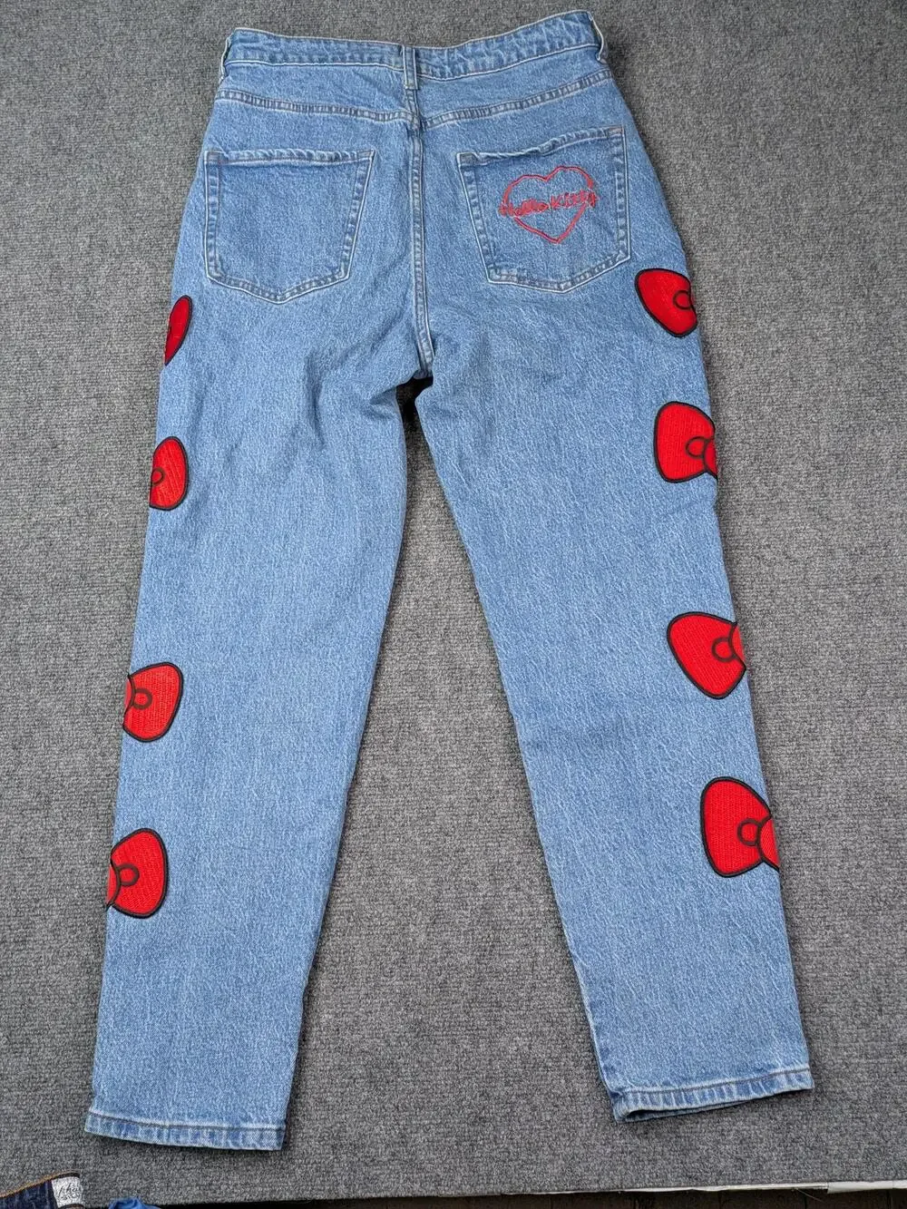 Hello Kitty hello kitty