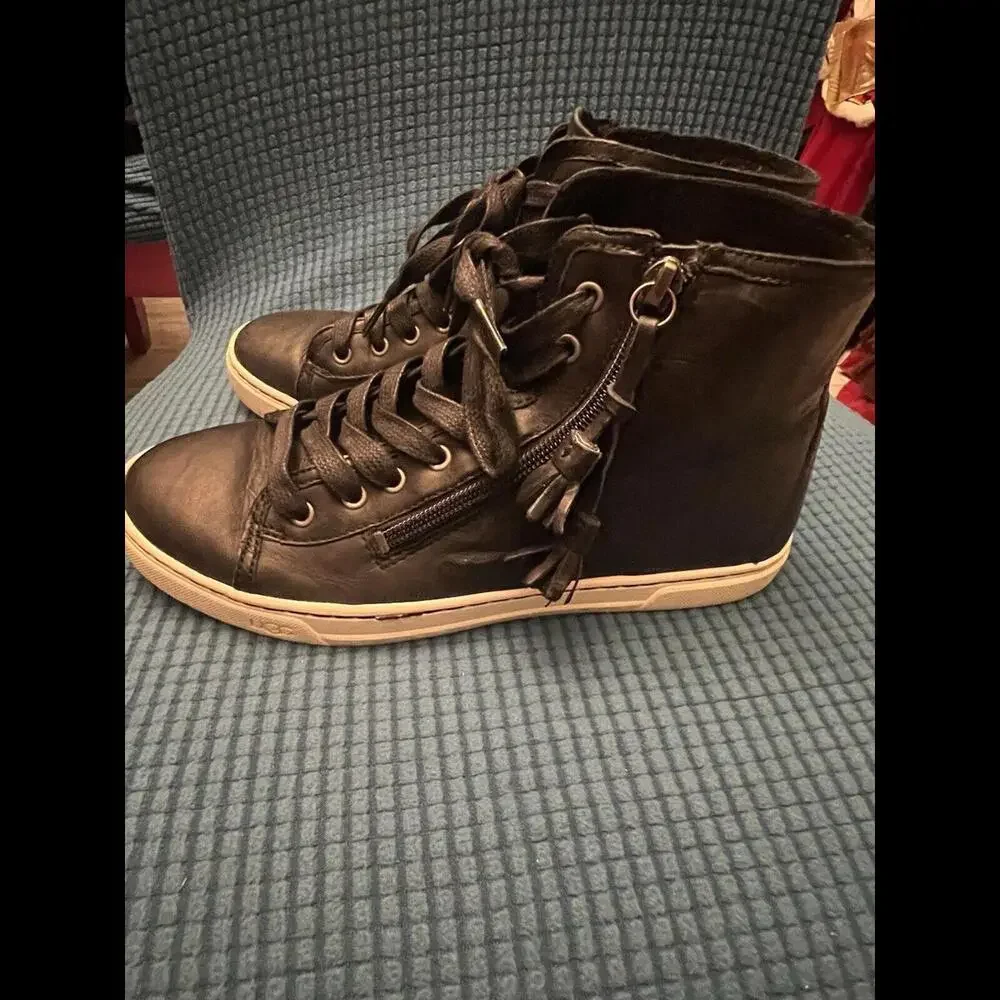 UGG blaney sneakers