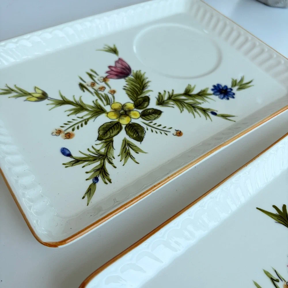 Unbranded vintage snack