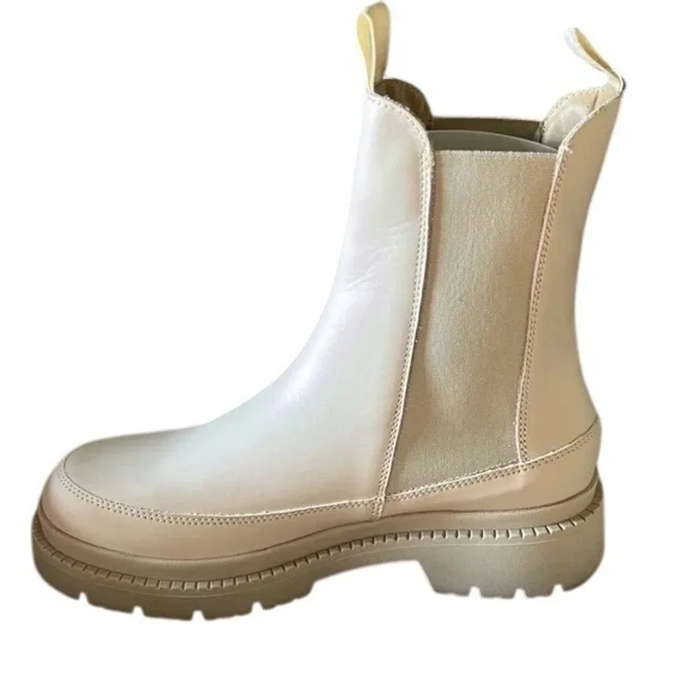 Calia women off