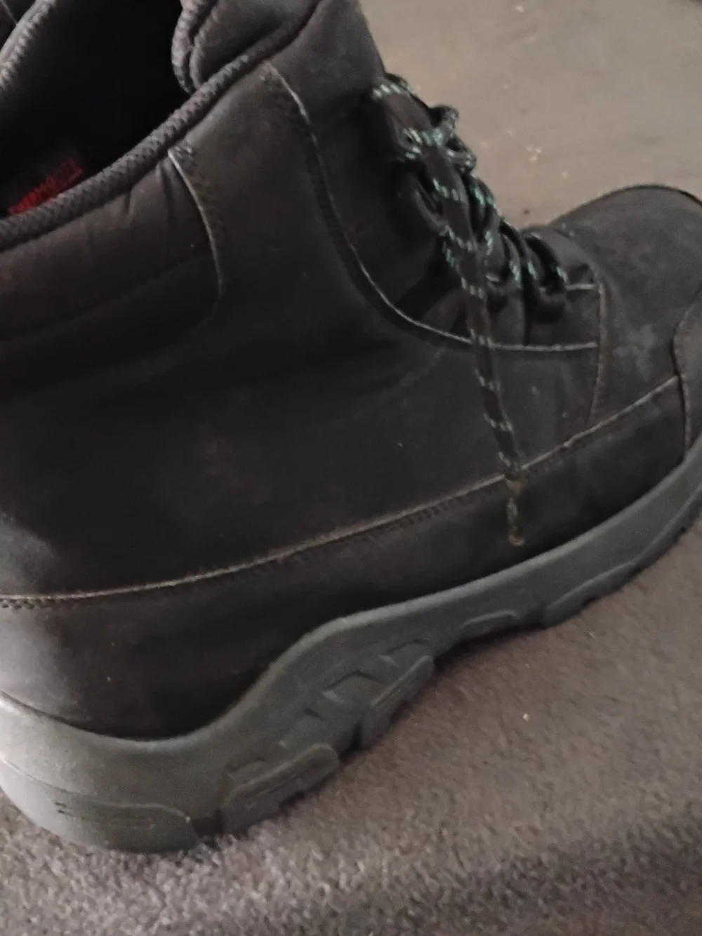 Unsigned durable black