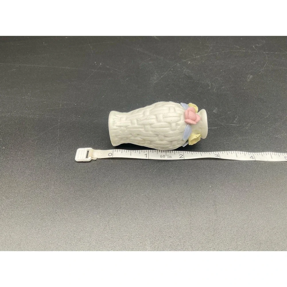 N/A ceramic miniature