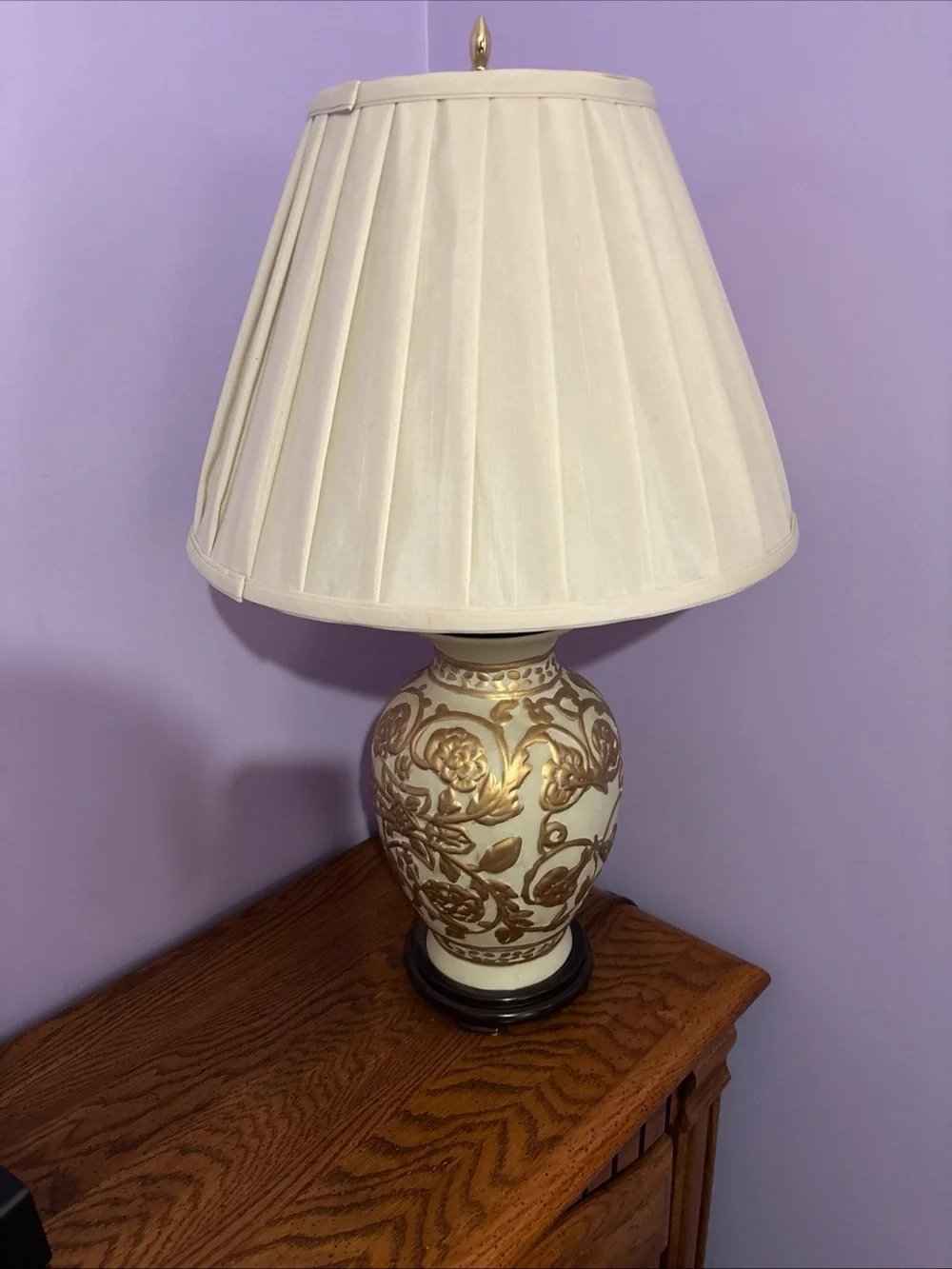 Vintage ceramic table lamp with cream and gold floral pattern