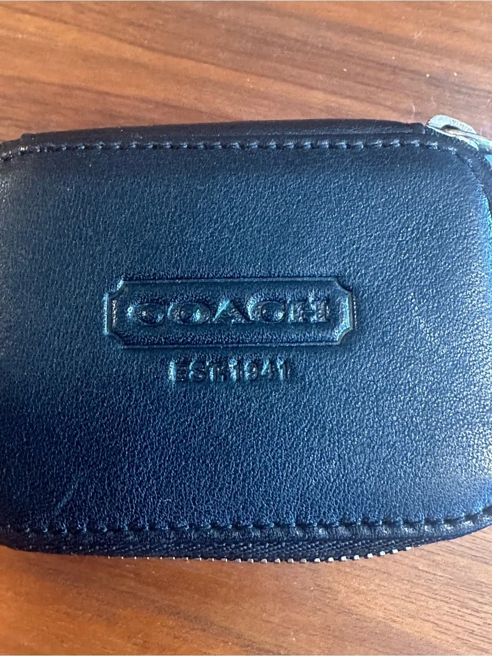 Coach excellent see