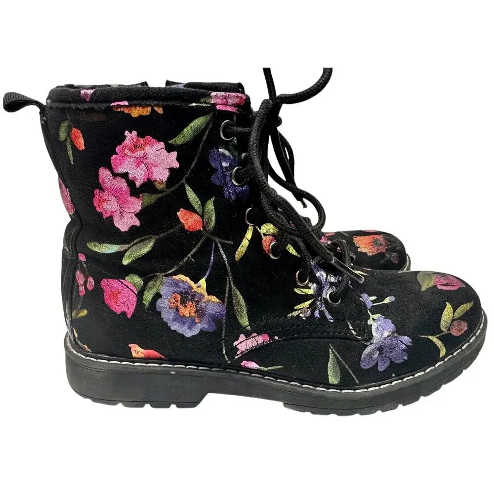Steve Madden please look