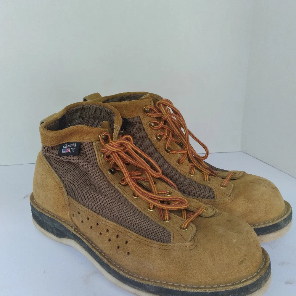 Danner withstand step