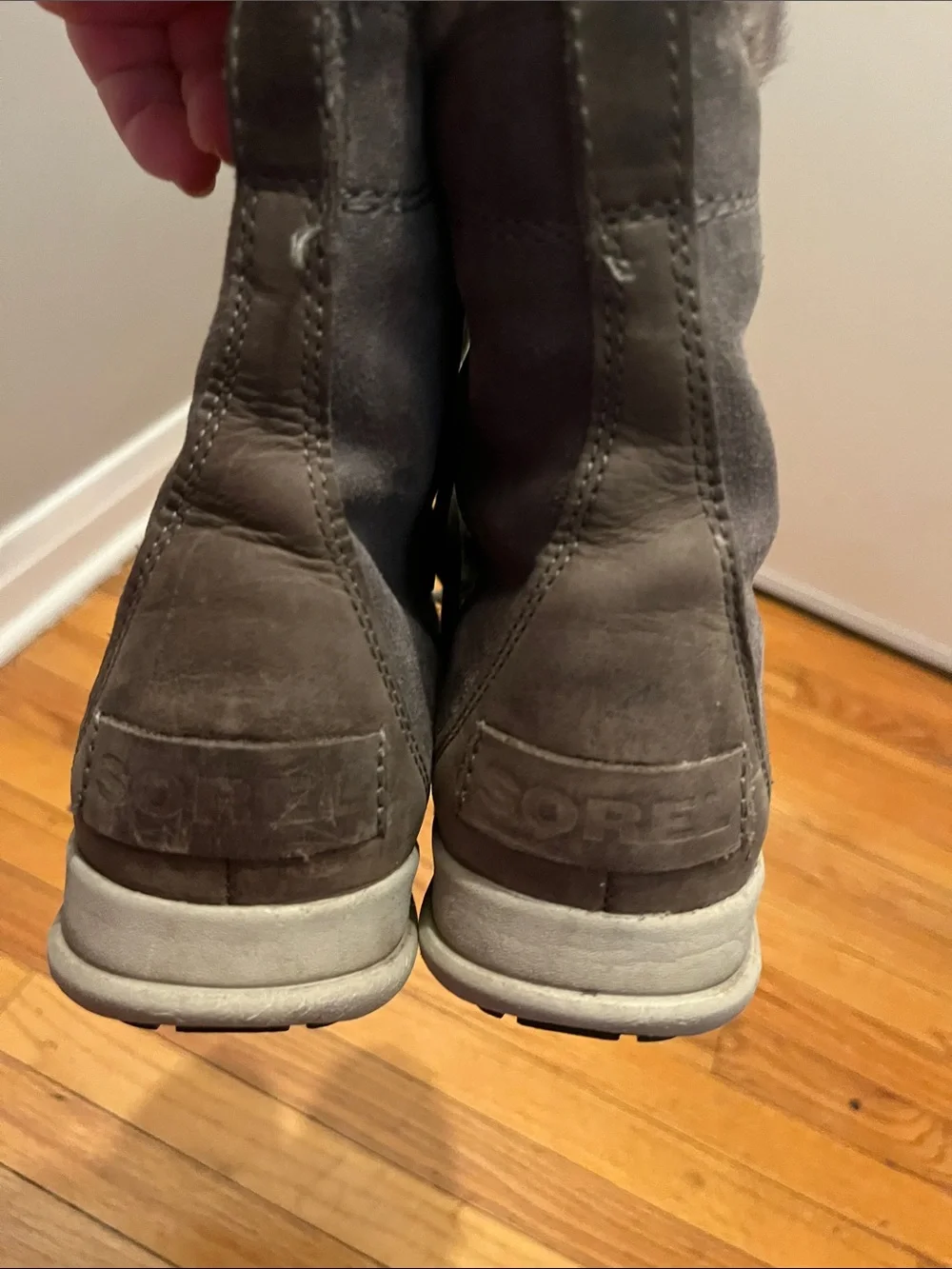 Sorel comfortable taupe