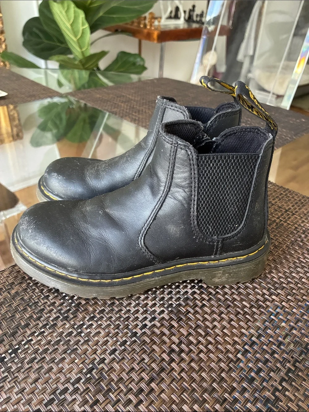 Dr. Martens cushioned smooth martens